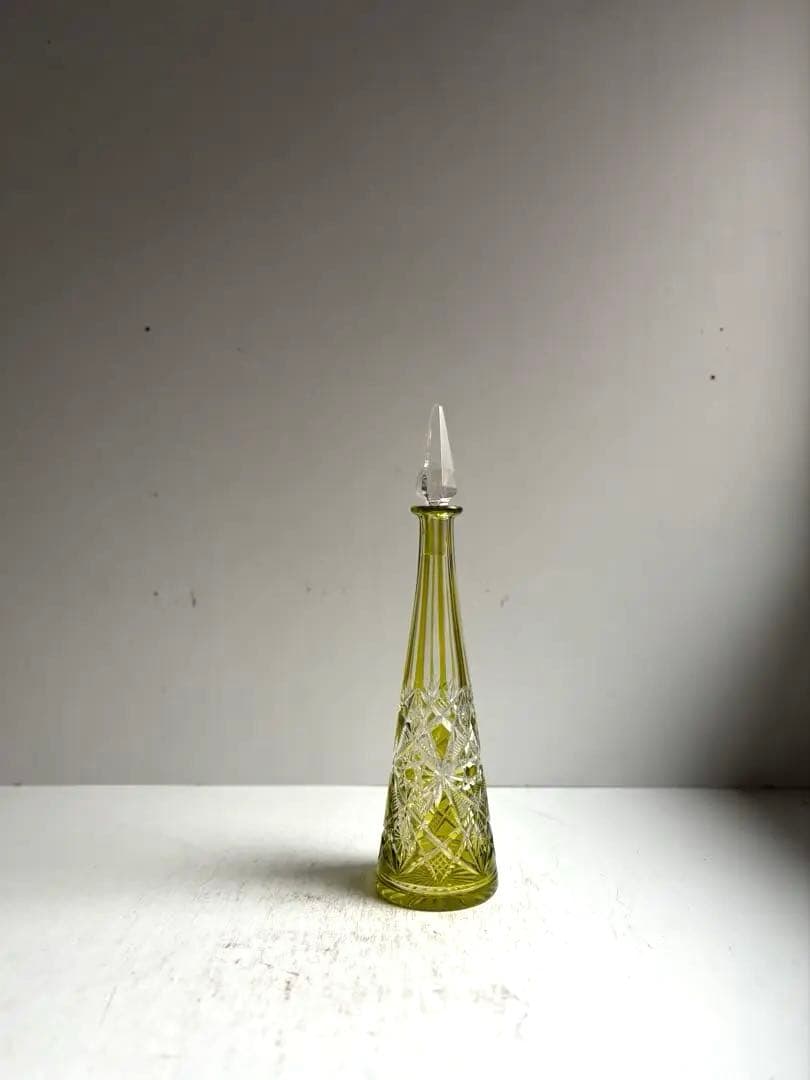 602 BACCARAT オールドバカラ ラグニーLAGNY カラフ 黄色被せ