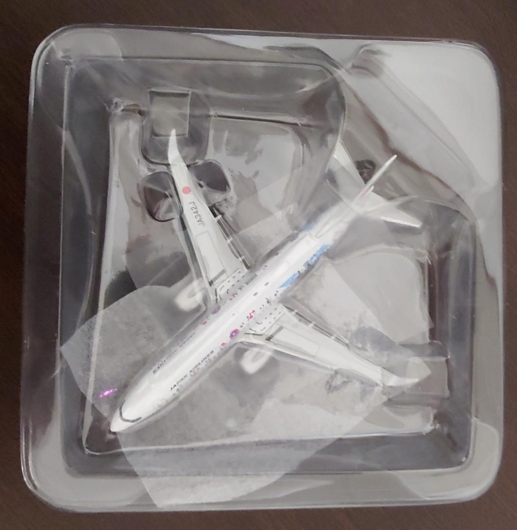 Phoenix JAL B737-846ガンダム Expo 2025 1:400