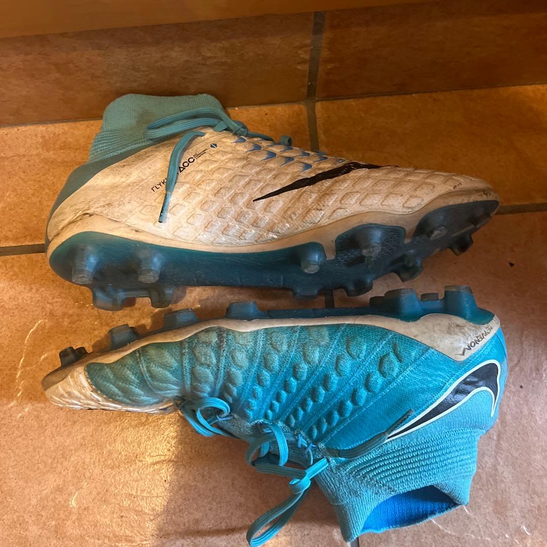 Nike サッカースパイク　27.0