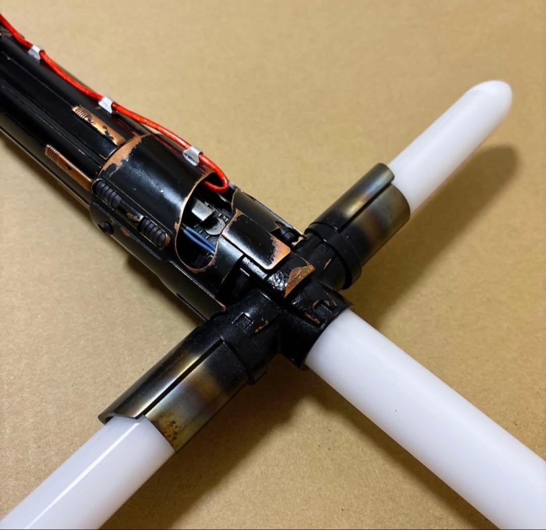 カイロレンKR x OR KRORSSGUARDカスタムライトセーバーおまけ