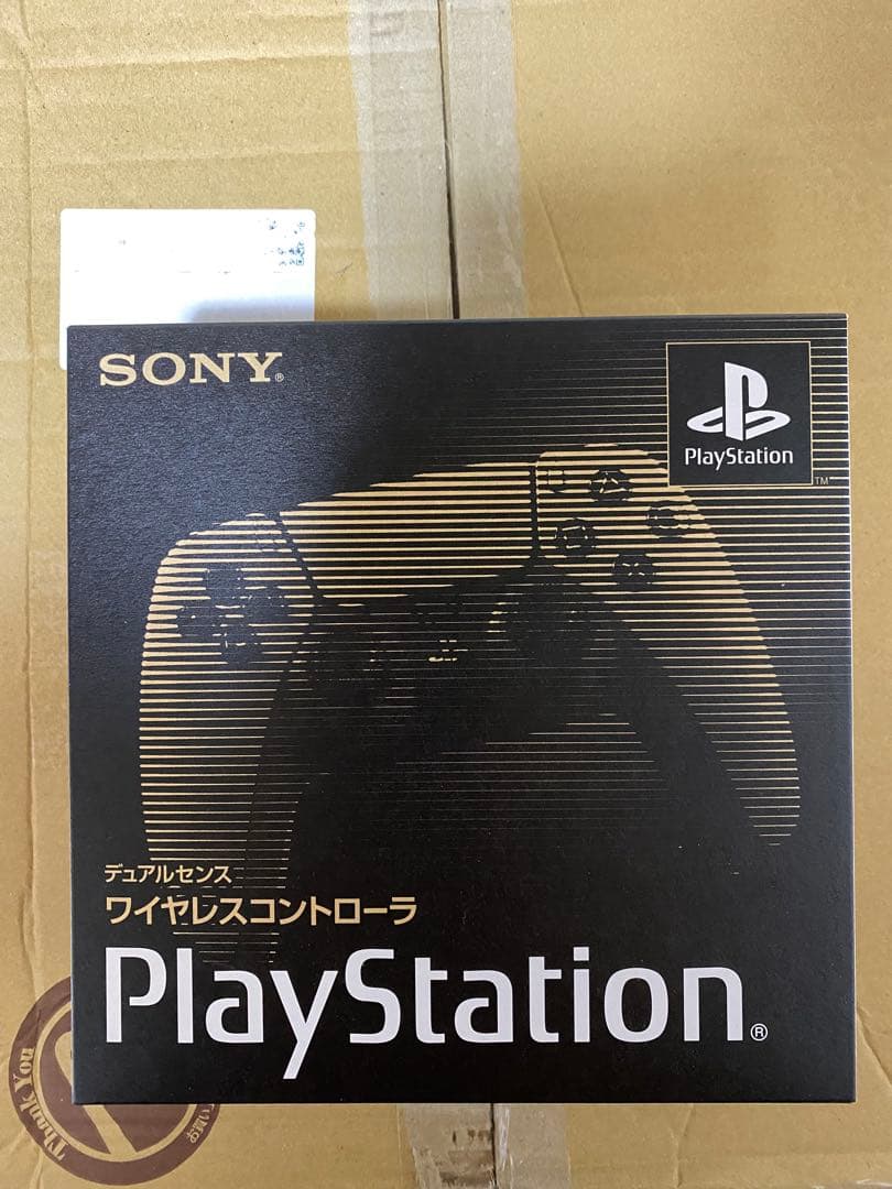 DualSenseワイヤレスコントローラー 30周年アニバーサリー リミテッド