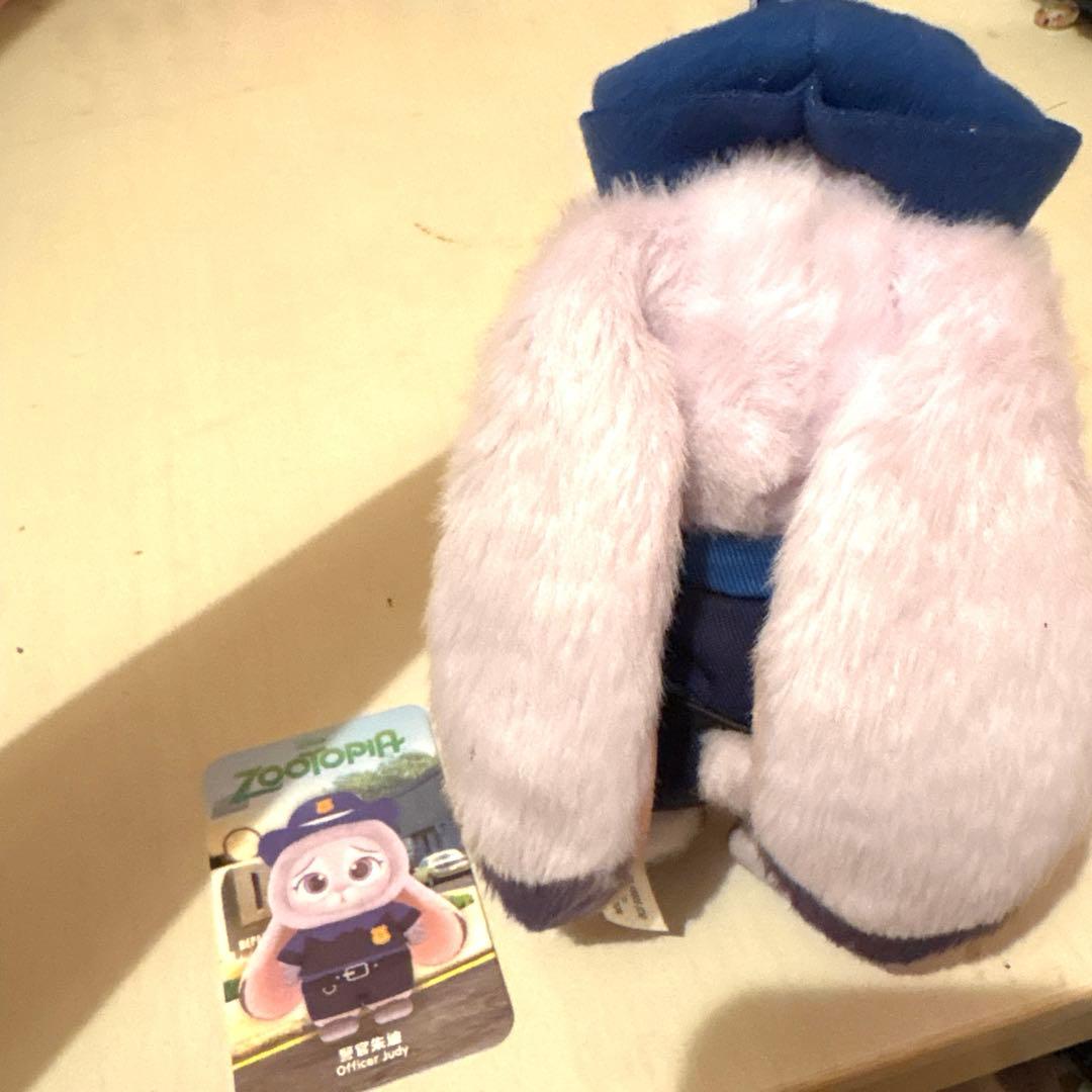 最終値下げ‼️ MINISO ZOOTOPIA 警官ニック 警官ジュディ