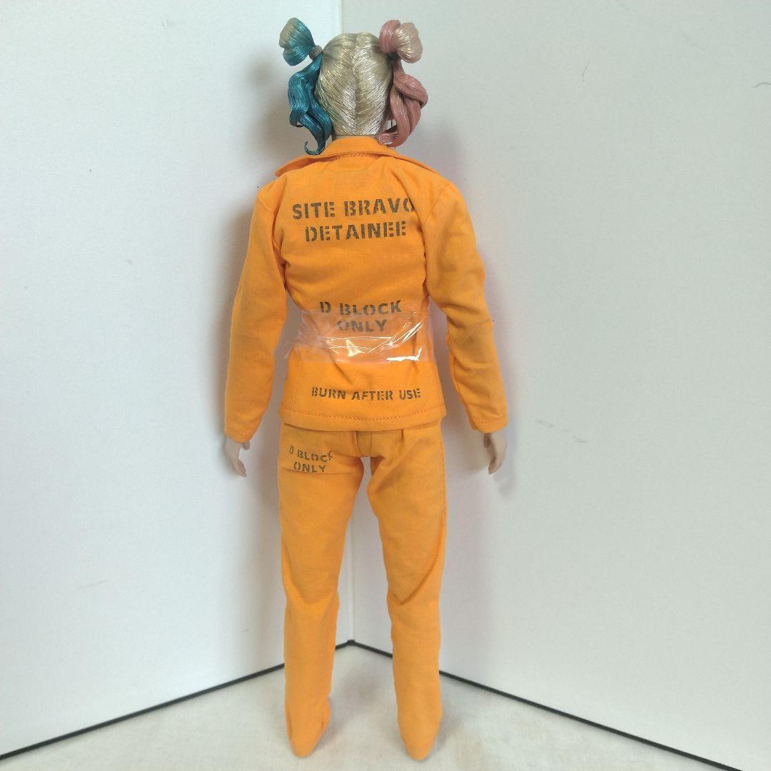 36　ホットトイズ　スーサイド・スクワッド　ハーレイ・クイン　囚人服バージョン