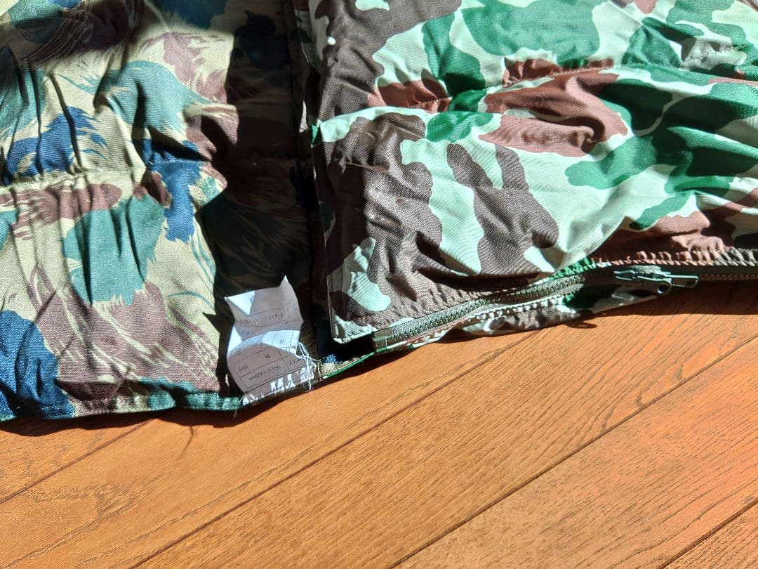 リバーシブル迷彩柄 寝袋 150cm x 230cm