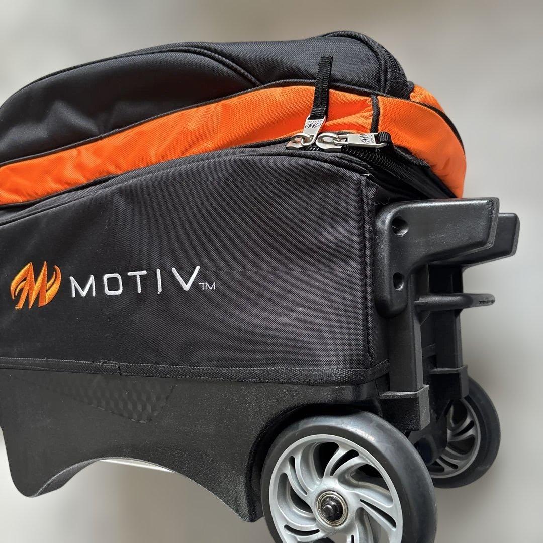 MOTIV モーティブ　ボウリングバッグ 2個用 付属品付　キャリー　キャスター