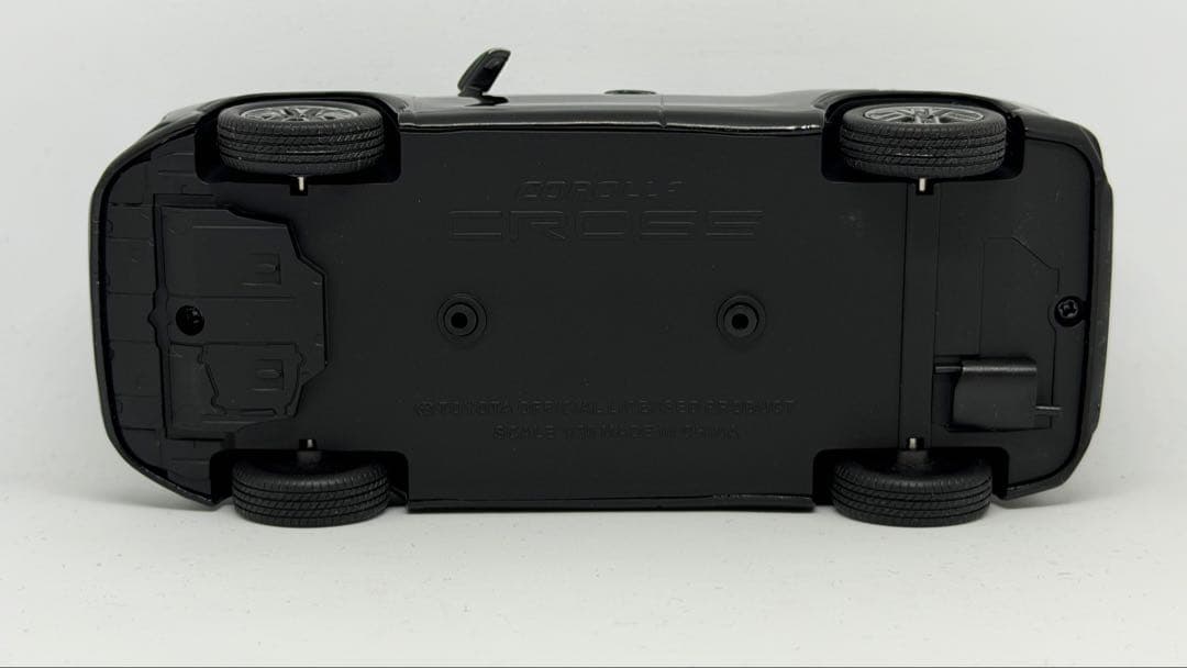 ☆非売品☆ トヨタ ディーラー カラーサンプル ミニカー カローラ クロス