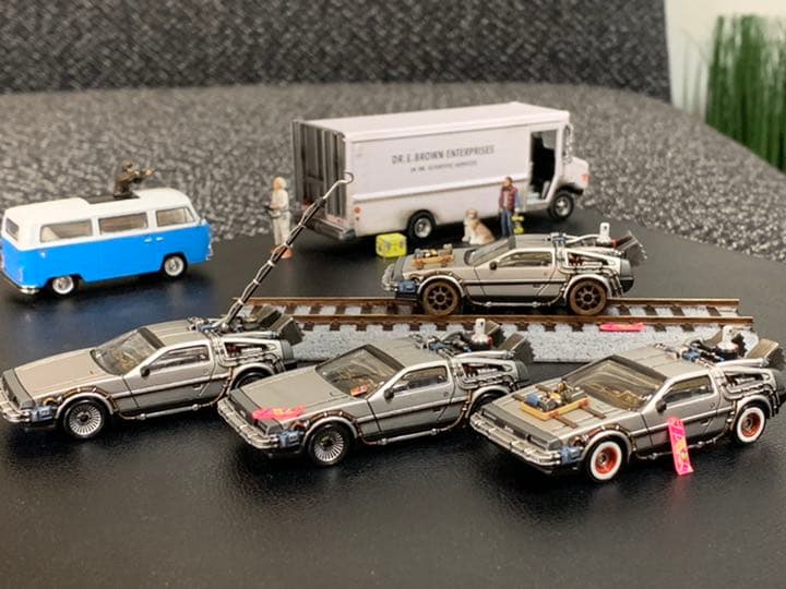 キャラウィール　1/64デロリアンⅠ〜Ⅲ　カスタム品　バックトゥーザフューチャー