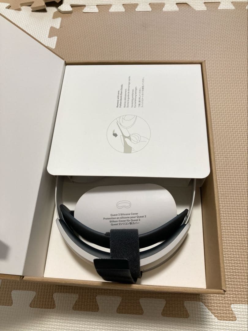  Quest 2 64GB ELITEストラップ付 VRヘッドセット