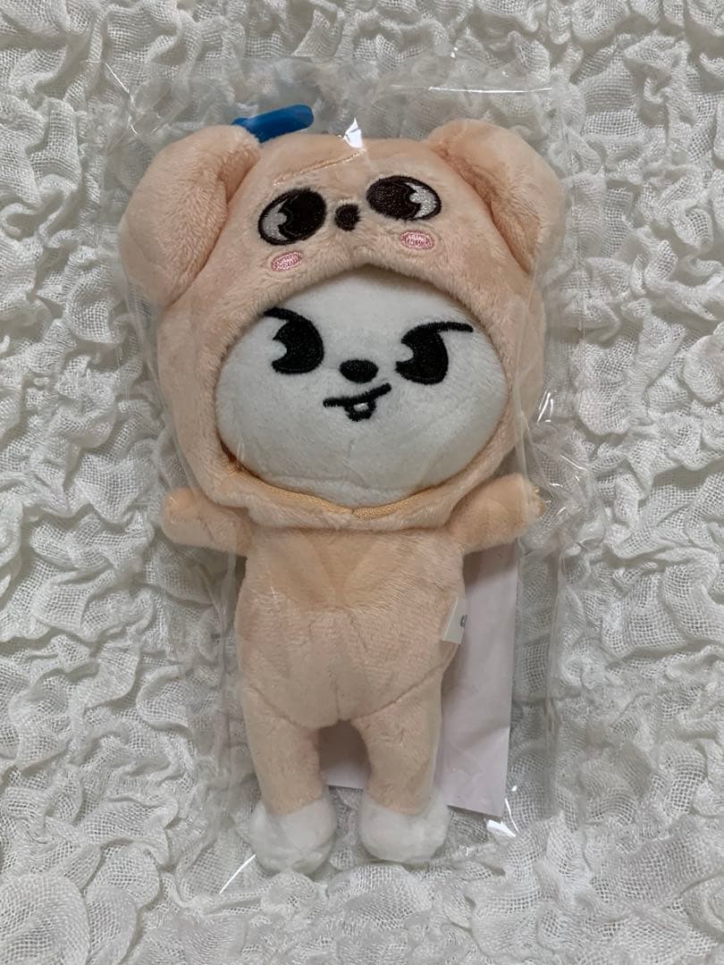 Stray Kids　SKZOO　Leebit　LeeKnow　リノ　ぬいぐるみ