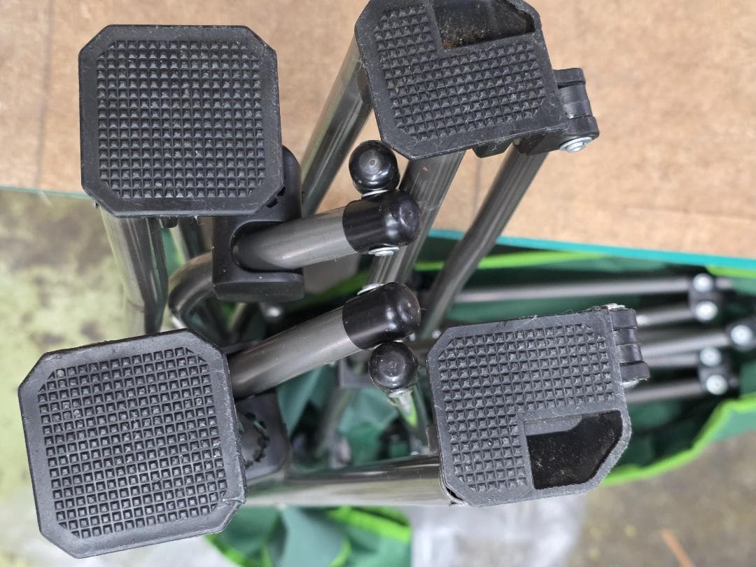 イージーリフトチェアSTグリーン