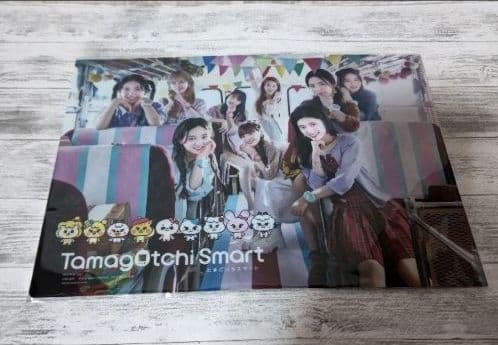 新品ファイル付き★たまごっち NiziUスペシャルセット
