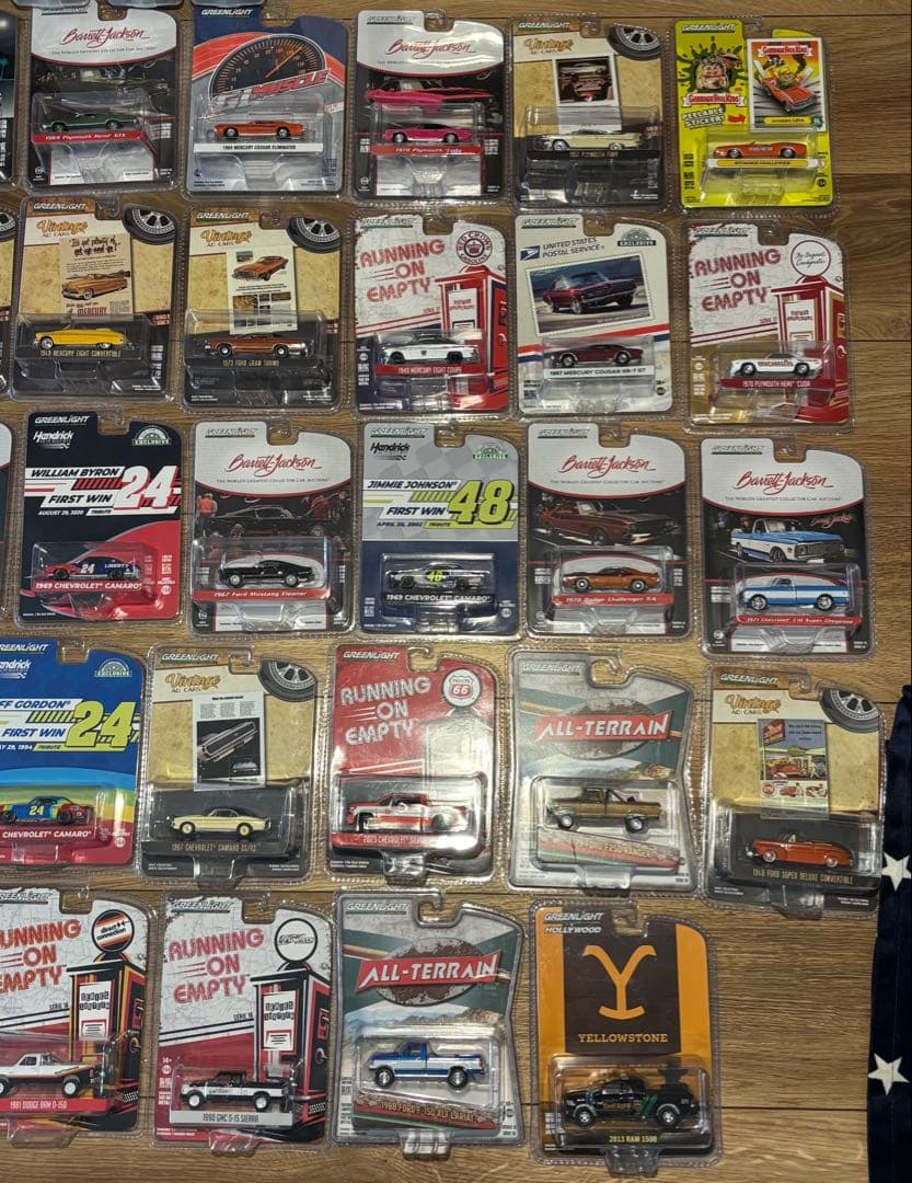 グリーンライト　GREENLiGHT ミニカー34点セット