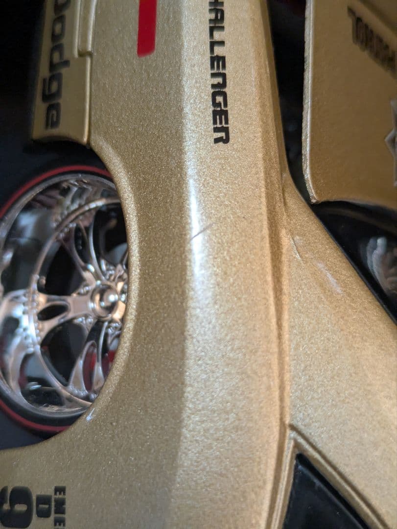 MAISTO　ダッジ　チャレンジャー　ハイウェイパトロール　パトカー　1/24