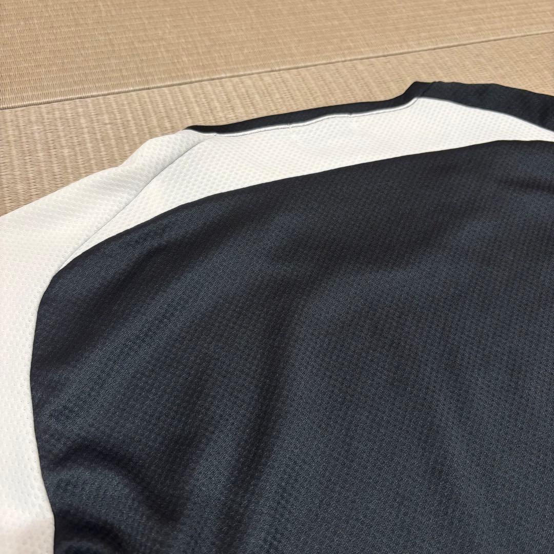 【極美品】日本代表モデルLサイズ　ウェア　ヨネックス　ユニフォームバドミントン