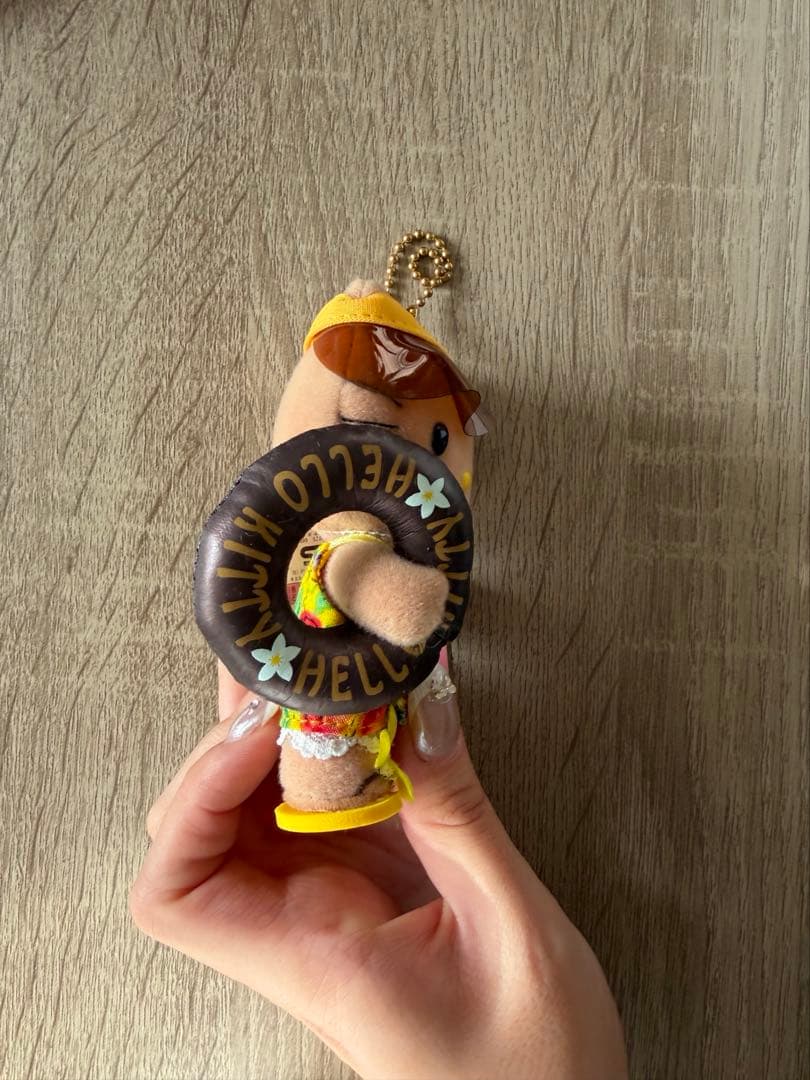 ハローキティ キーホルダー　ぬいぐるみ　黒ギャル