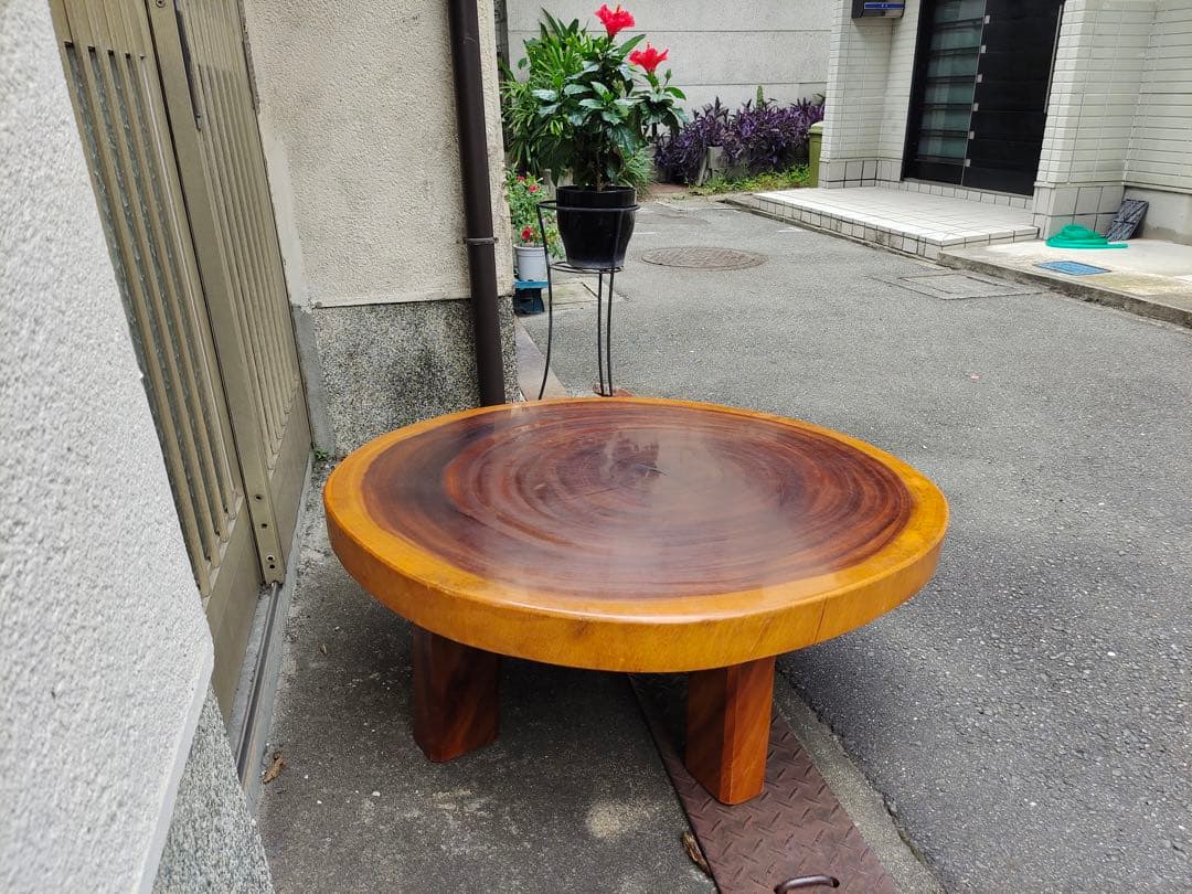 無垢材の自然形状座卓　花台　盆栽台　一枚板　輪切り　脚付き　時代テーブル　日本製