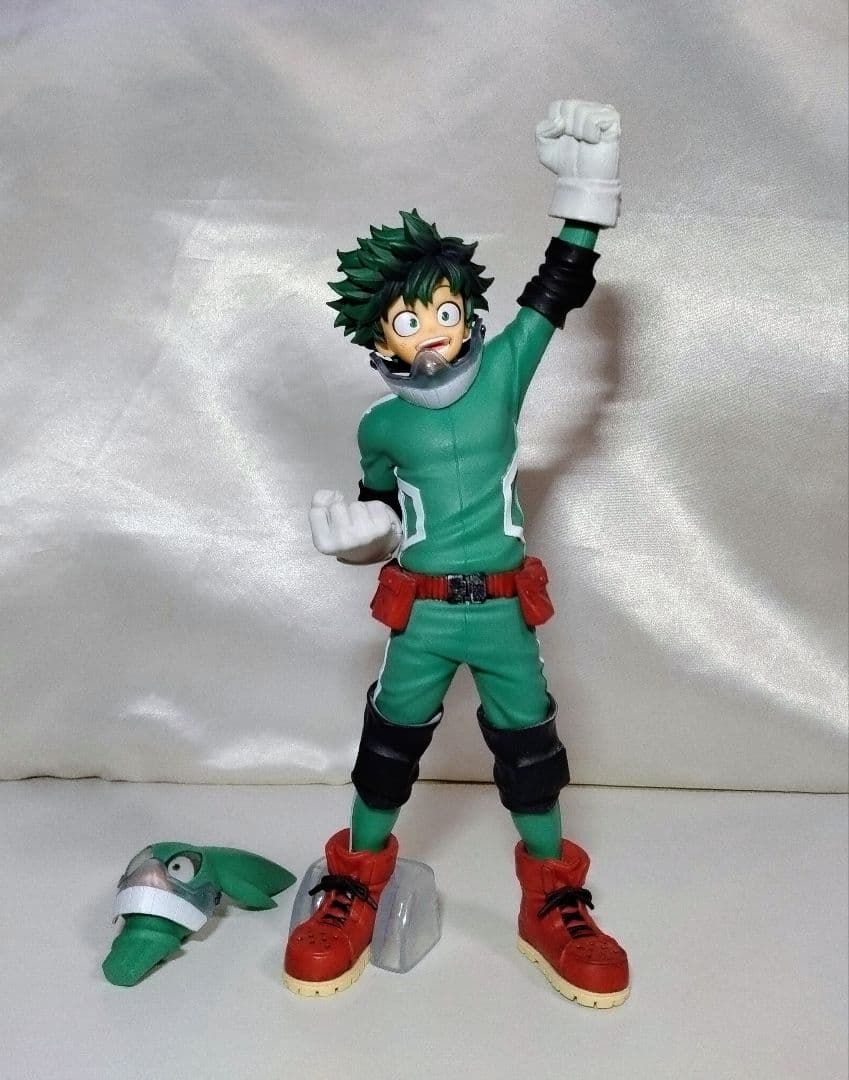 中古本　僕のヒーローアカデミア 　1〜28巻・緑谷出久・爆豪勝己フィギュア