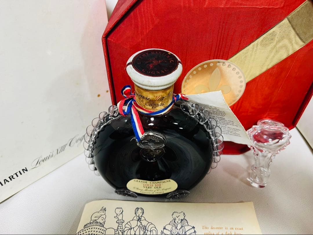 レミーマルタンルイ13世 ベリーオールド　バカラ クリスタル　替栓・箱付　未開封