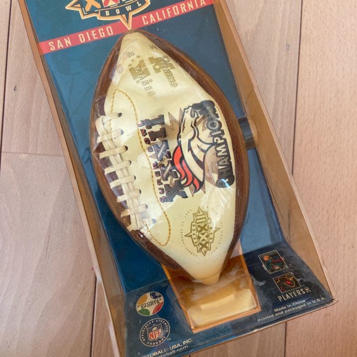 プレミア❗️ブロンコス　限定アメリカンフットボール　応援グッズ