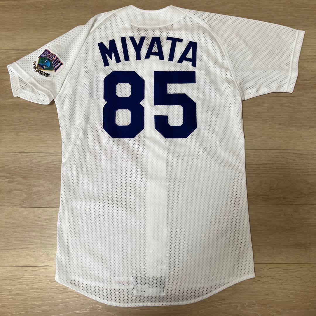 中日ドラゴンズ　実使用ユニフォーム　宮田コーチ　ホームユニフォーム