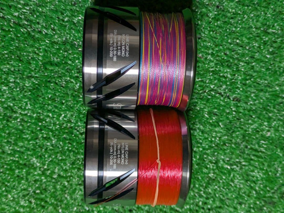 23ストラディック４０００番純正スプール　２組　ライン付　即日発送可