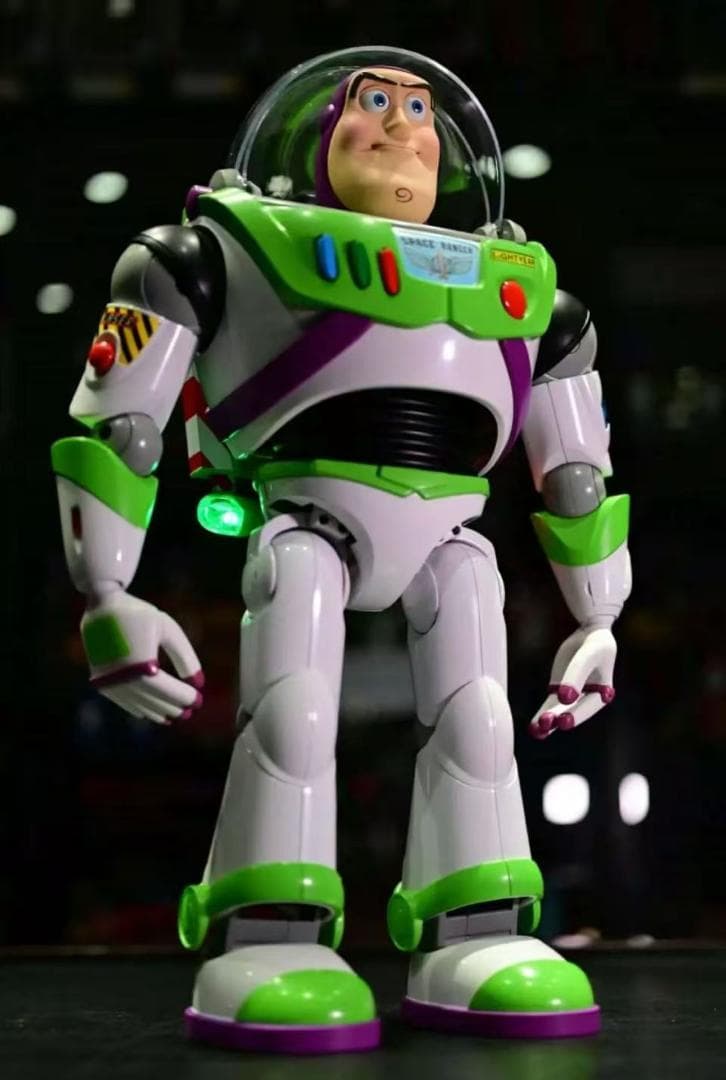 トイストーリー robosen バスライトイヤー ト 中国語吹替版 フィギュア