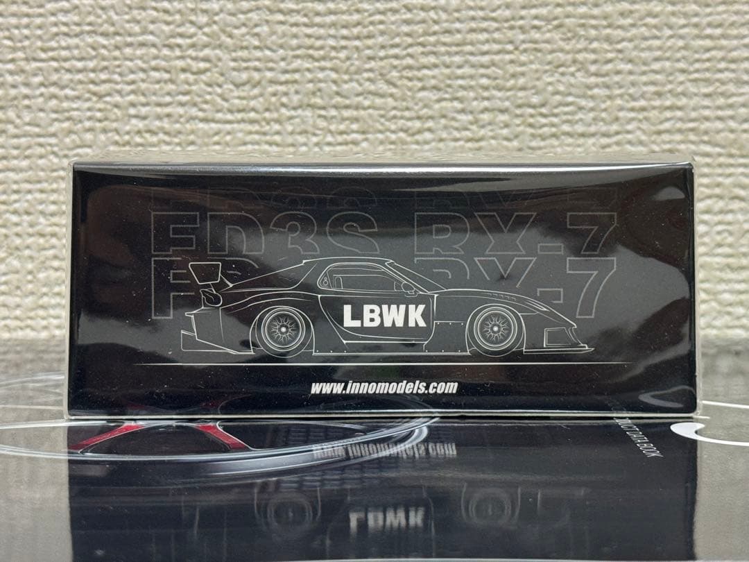 ミニカー Inno64 1/64 LBWK RX7 FD3S liberty walk
