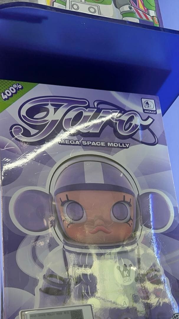 上海限定MEGA MOLLY 400% 【未開封】