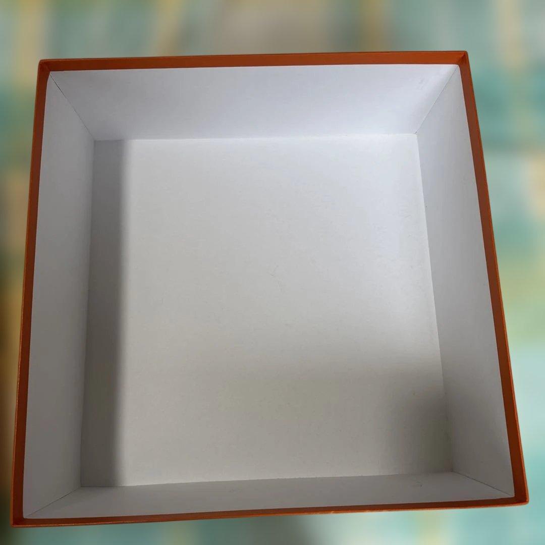 HERMES エルメス　空箱 正方形　大きい