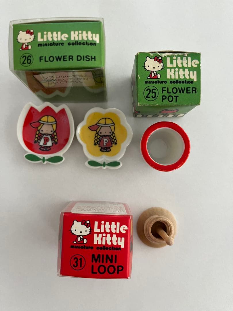 1976年　ハローキティ　リトルキティ ミニチュア　レトロ　当時物　バラ売可