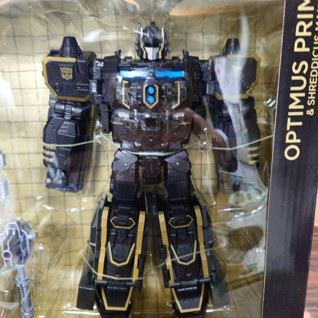トランスフォーマー　HASBRO　オプティマスプライム　コミコン限定　フィギュア
