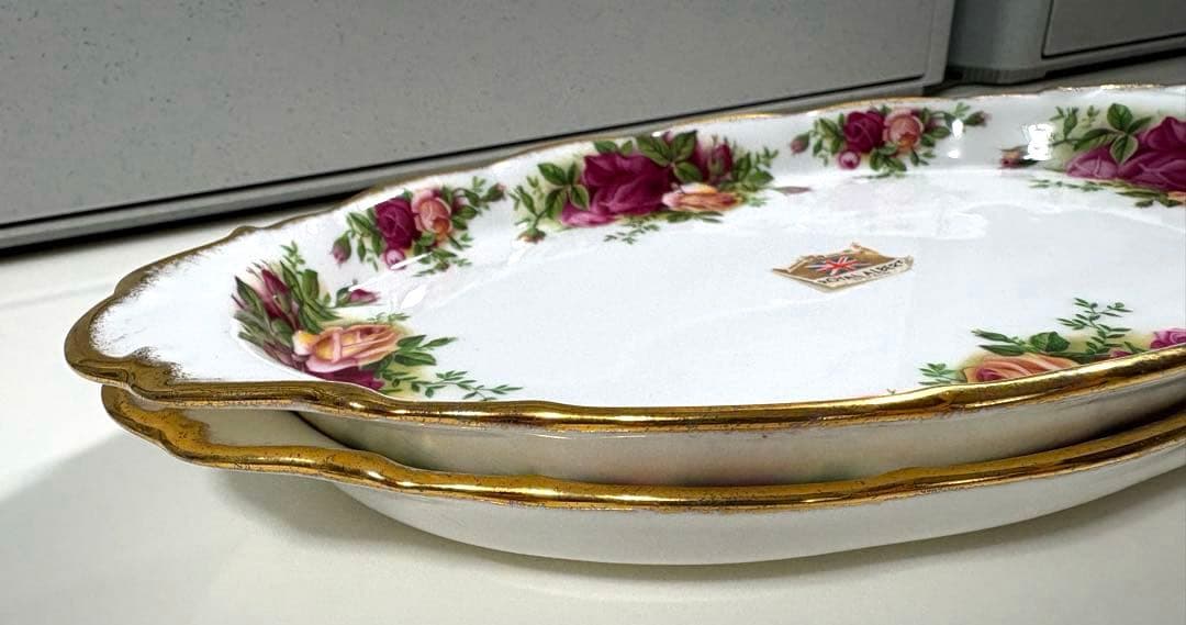 ビンテージ❤︎ロイヤルアルバート❤︎オールドカントリーローズ❤︎薔薇柄❤︎楕円形皿❤︎2枚
