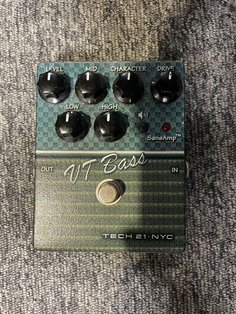 TECH21 Sansamp VT Bass アンプシミュレーター