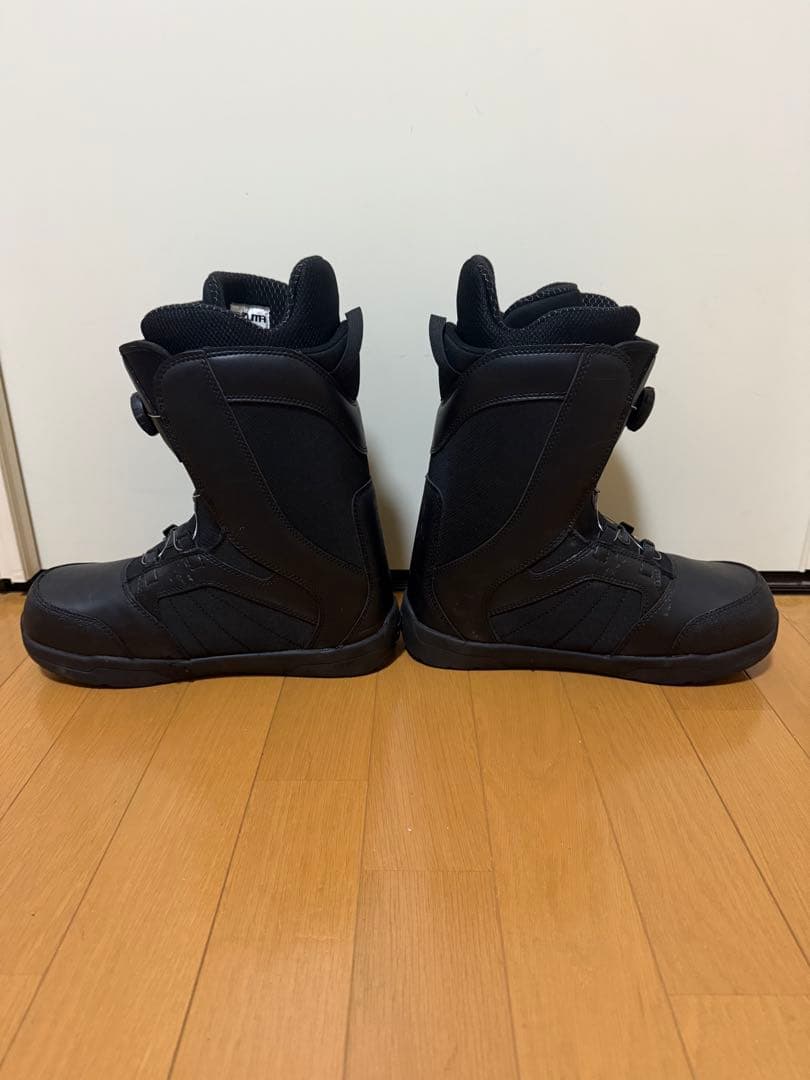 ZUMAスノーボードブーツ ブラック