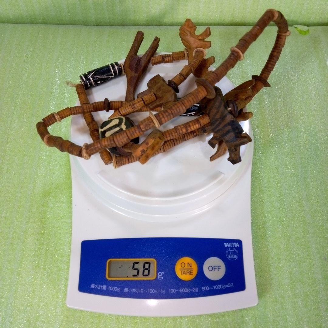 アフリカ　タンザニア　アンティークネックレス③　動物　レトロ　アクセサリー