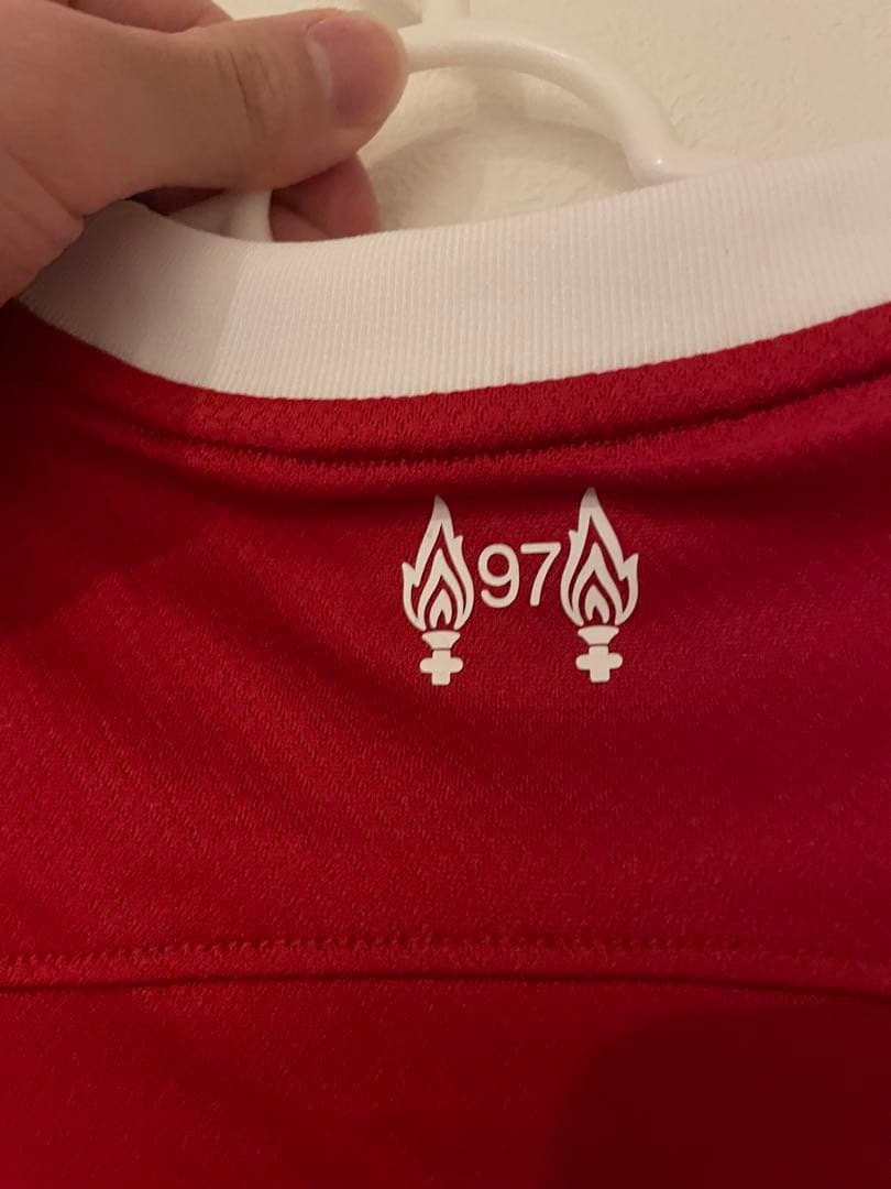 【限定品】23/24リバプール ファンダイク カラバオカップ優勝記念 Sサイズ