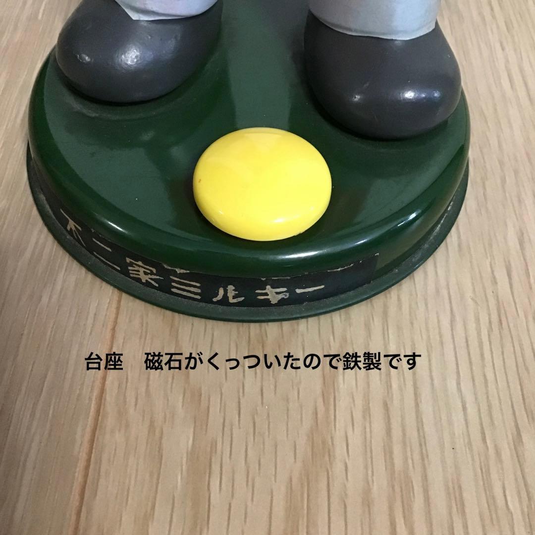 昭和レトロ　鉄製台座付き　首振り　手塗り　不二家ペコちゃん　 カウンター用