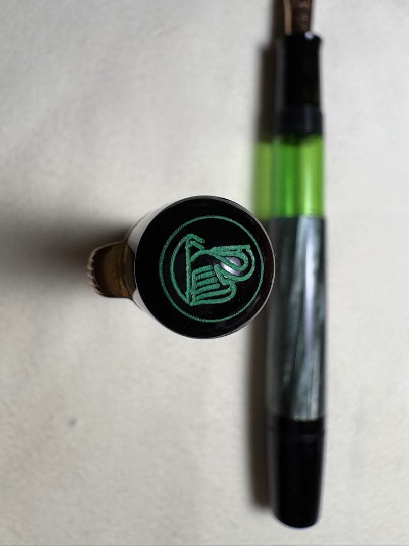 ペリカン 100N グリーンマーブル 1940〜50年代 ？万年筆 字幅 F