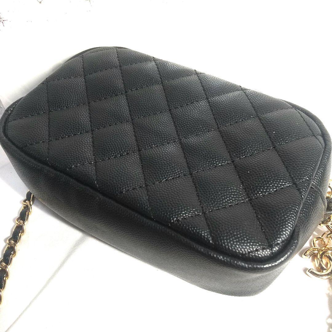 mocoCHANEL新品未使用 ブラックショルダーバッグチャームノベルティ