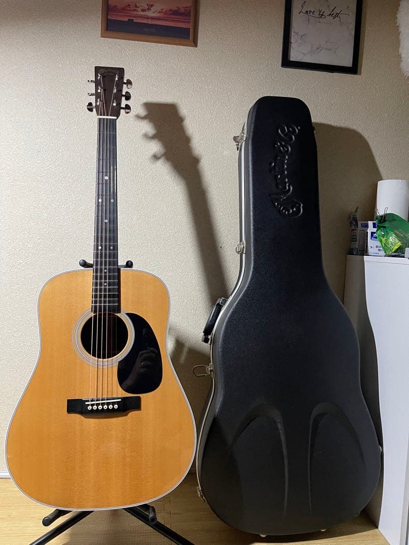 Martin D-28 2013年製 純正ハードケース付
