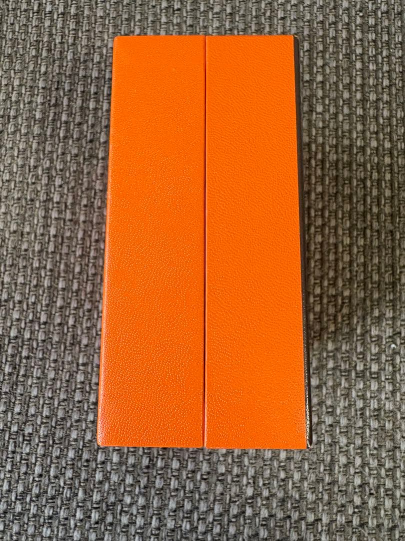 現行品　極美品　エルメスネックレスケース