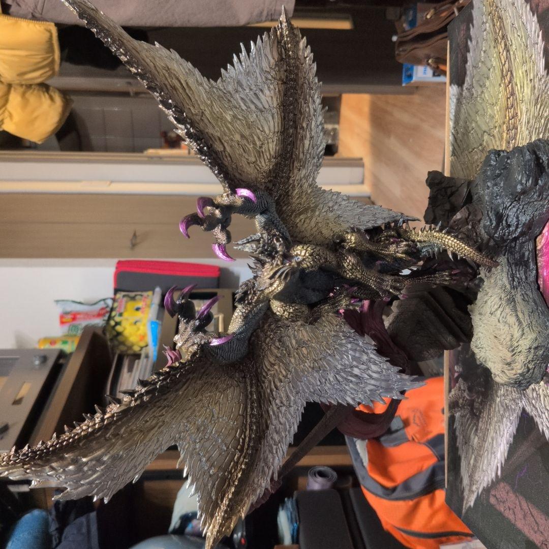 カプコンフィギュア ビルダー クリエイターズモ デル 天廻龍シャガルマガラ