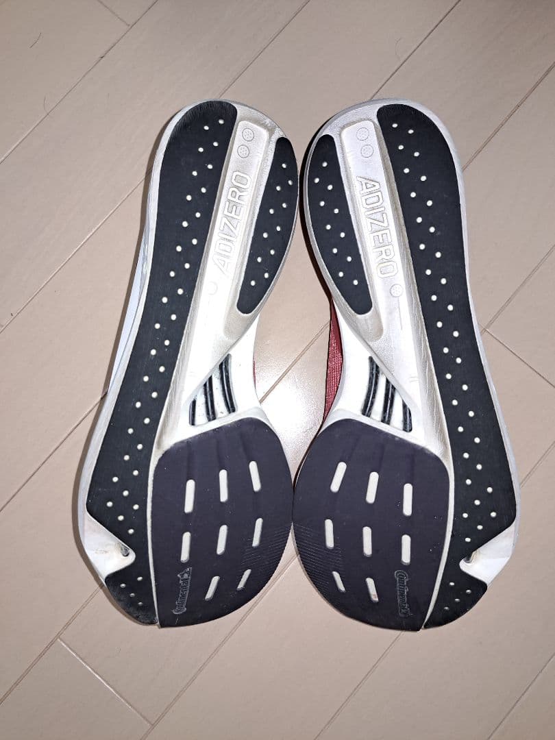 アディゼロ　タクミセン10 サイズ26.0 ランニングシューズ レッド