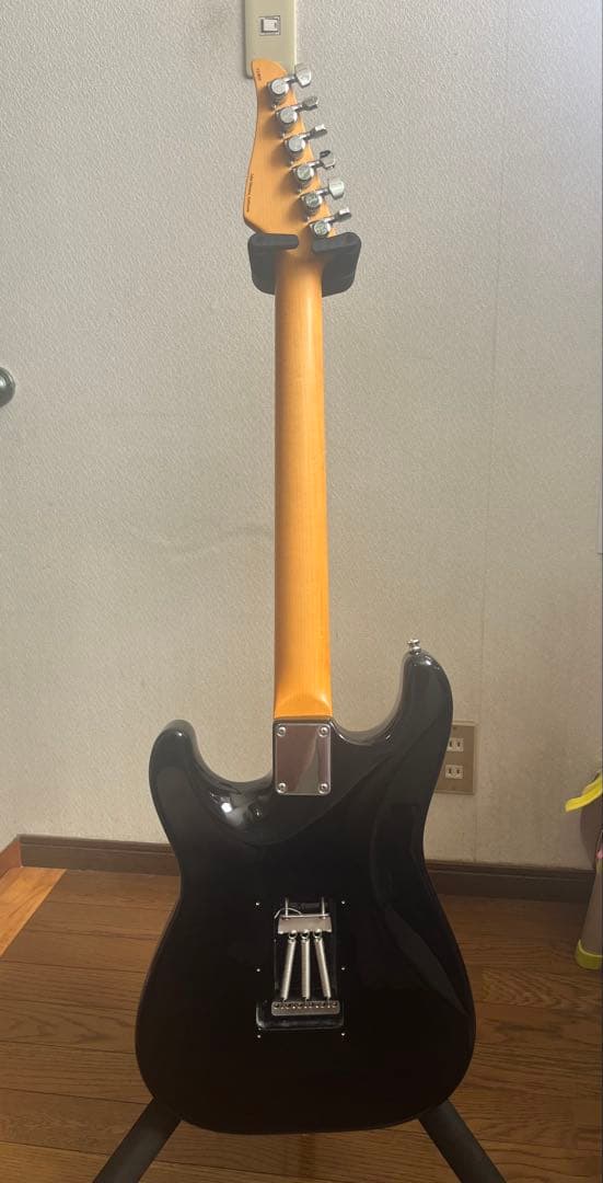 suhr JE-Line Classic S Ash HSS リフィニッシュ品