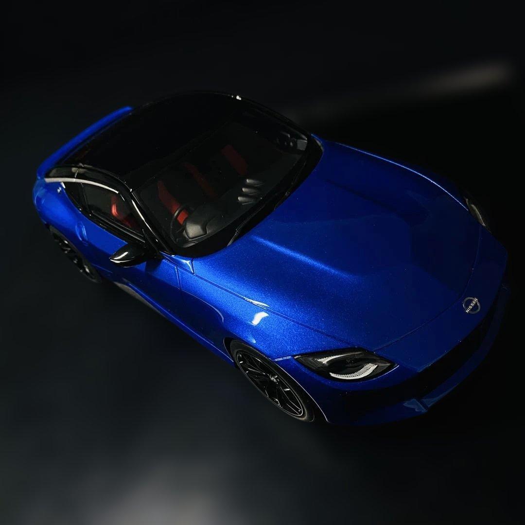 GT SPIRIT 1/18 ニッサン フェアレディZ ブルーメタリック