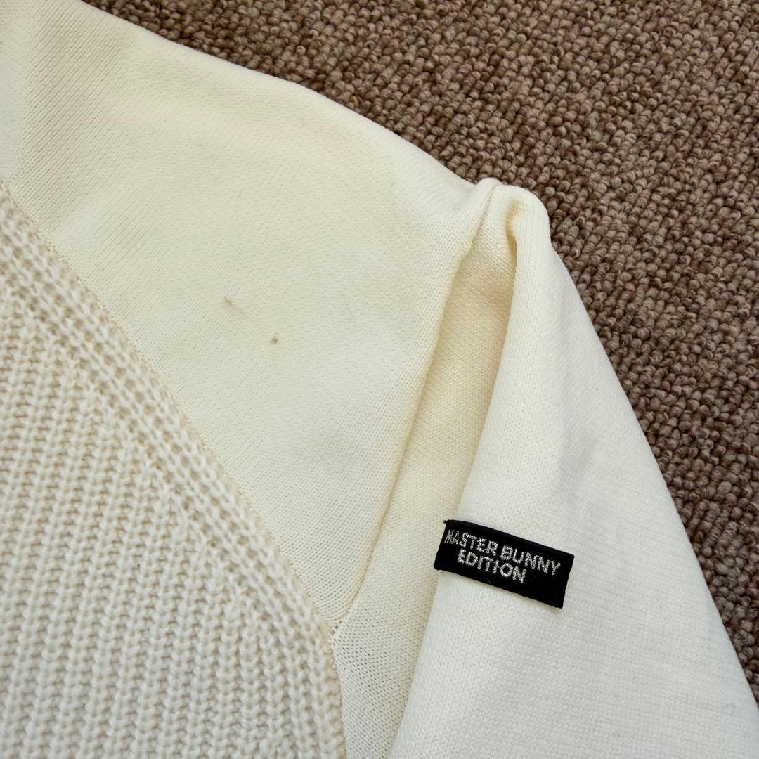 現行モデル　蓄熱　裏地付き　マスターバニー　ニット　M〜L相当　白　オフホワイト