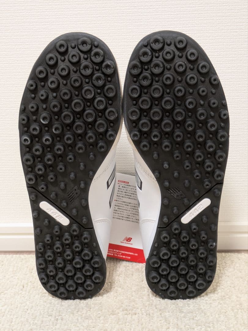 新品未使用 ニューバランス442 V2 サッカーシューズ ホワイト 26.5cm