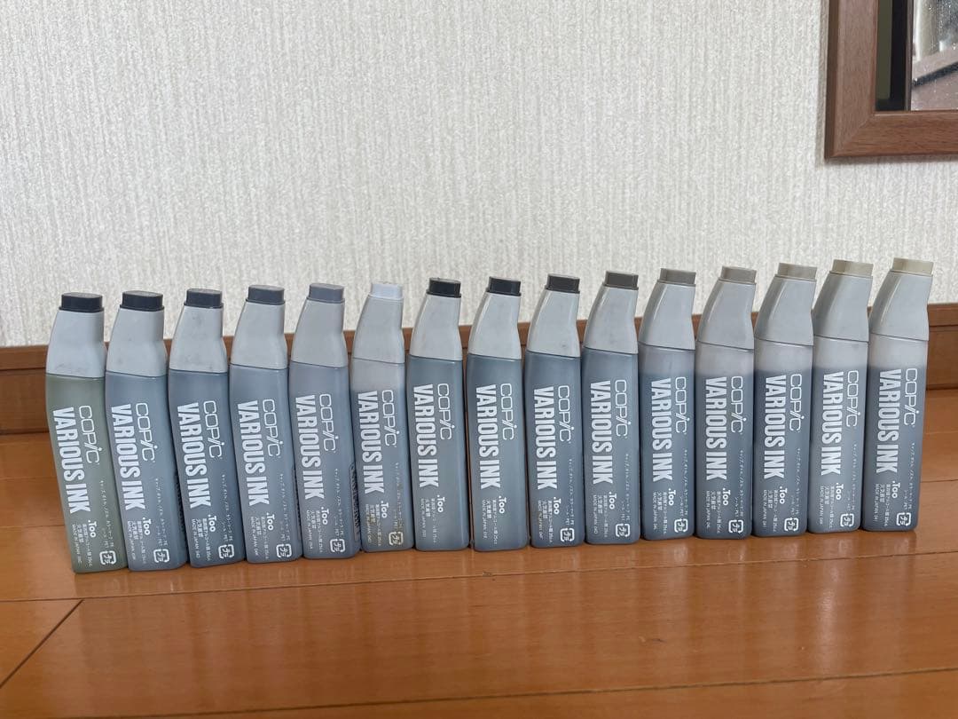 コピックバリオスインク18本とコピック18本