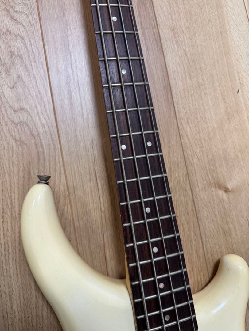 FERNANDES エレキベース PJタイプ 4弦 クリーム系 現状品