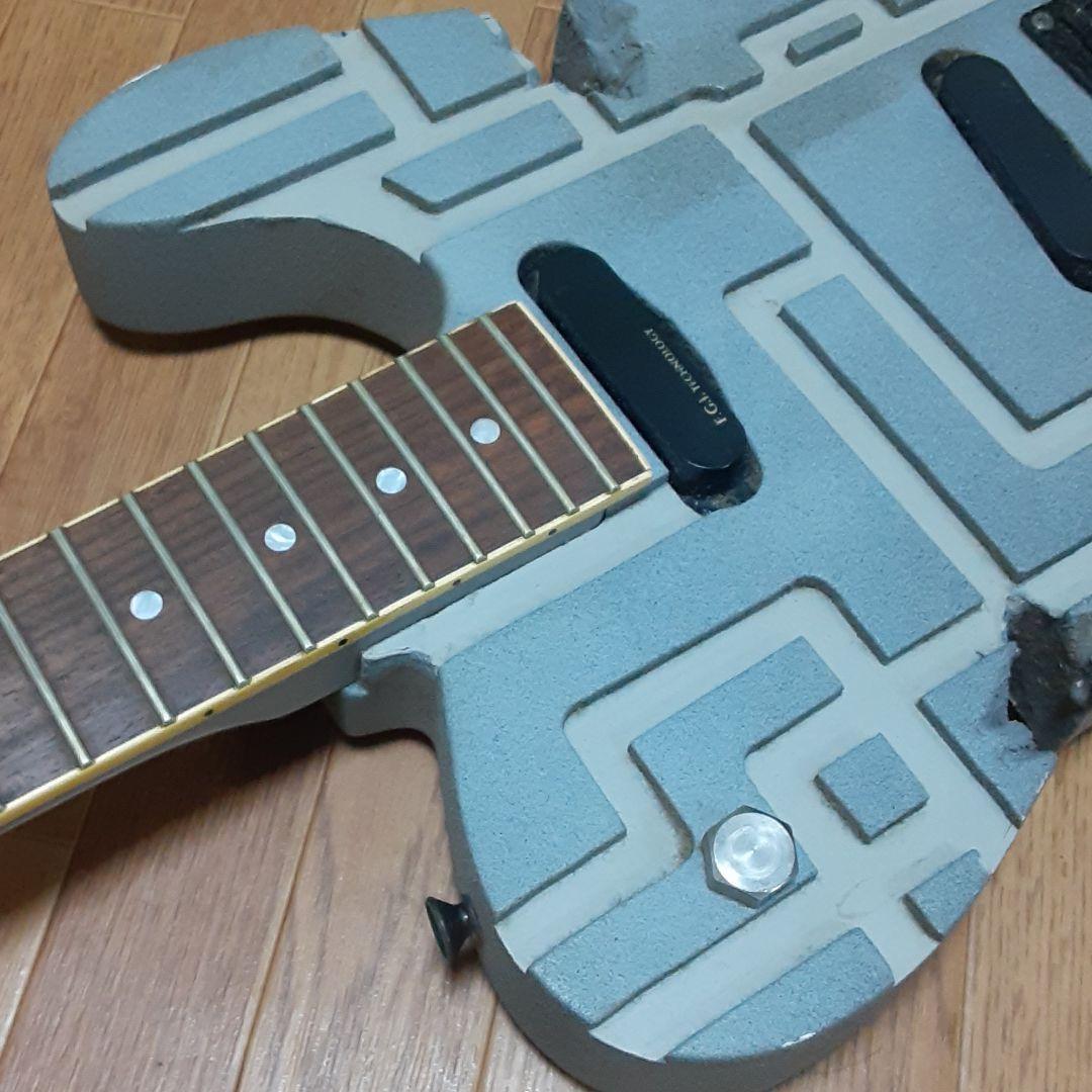 フェルナンデス…ギター